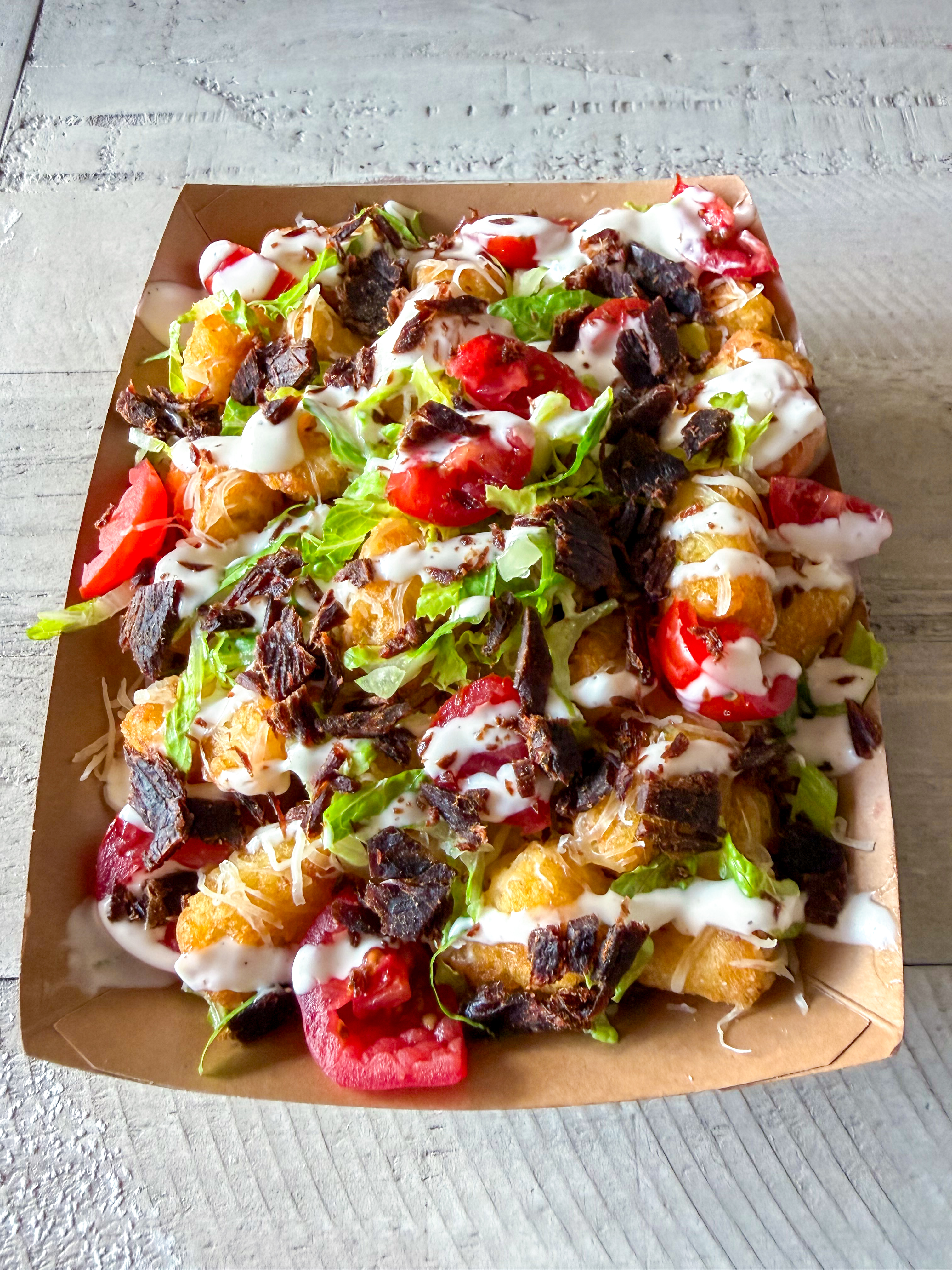 BLT Totchos